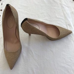 SJP by Sarah Jessica Parker Fawn Pumps